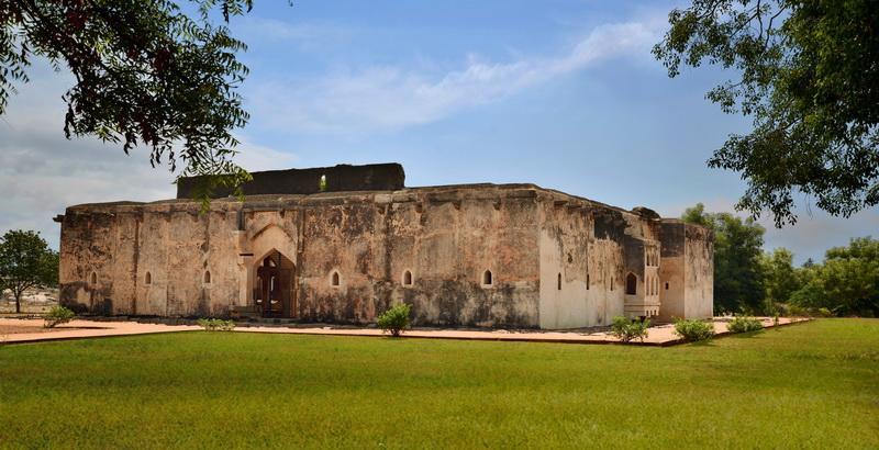 Clarks Inn Hampi Kamalapur Exterior photo